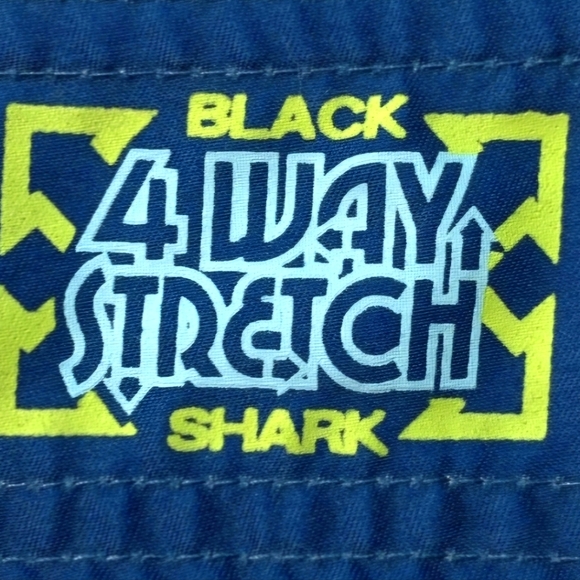 Maui and Sons Men's Board Shorts with Four Way Stretch in Size 34 **NWT** - Picture 3 of 4